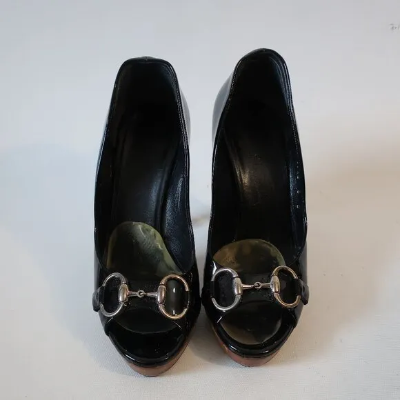 Women Gucci Black Patent Leather Horsebit Peep Toe Platform Heels 6