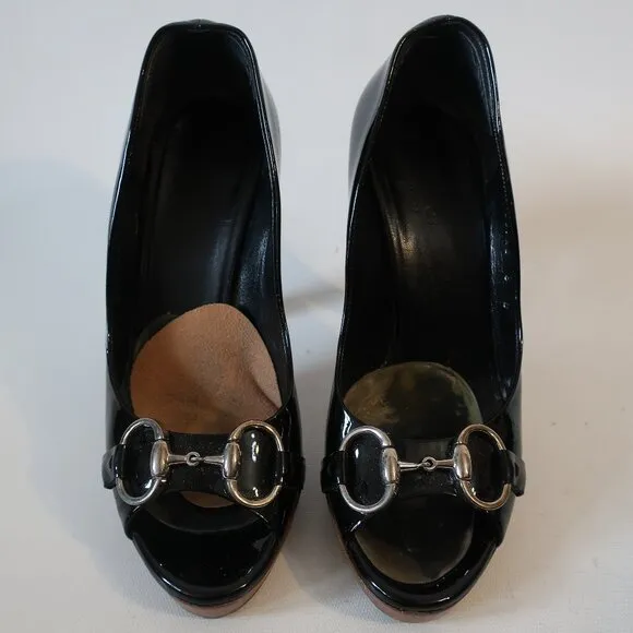 Women Gucci Black Patent Leather Horsebit Peep Toe Platform Heels 6
