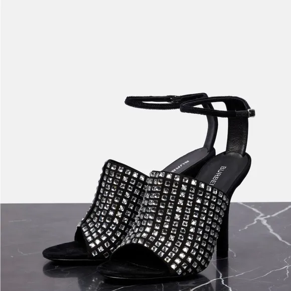 WOMEN'S BURBERRY IVY CRYSTAL VELVET PUMP HEEL BLACK IN SIZE 9.5 US/39.5EU $1,650