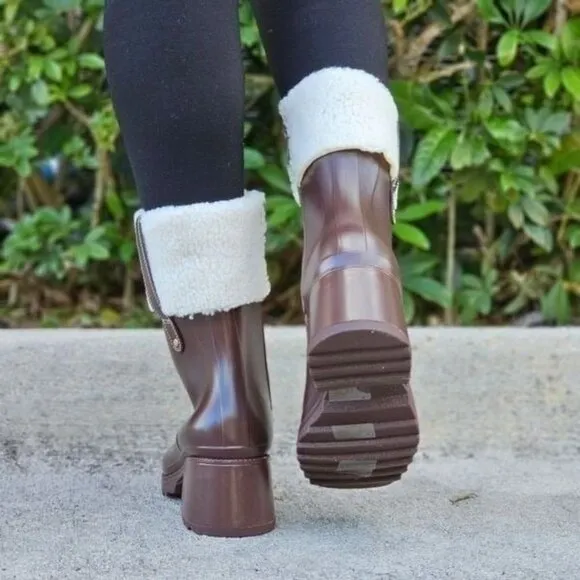 Women's Chunky Block Heel Ankle Boots Brown Color