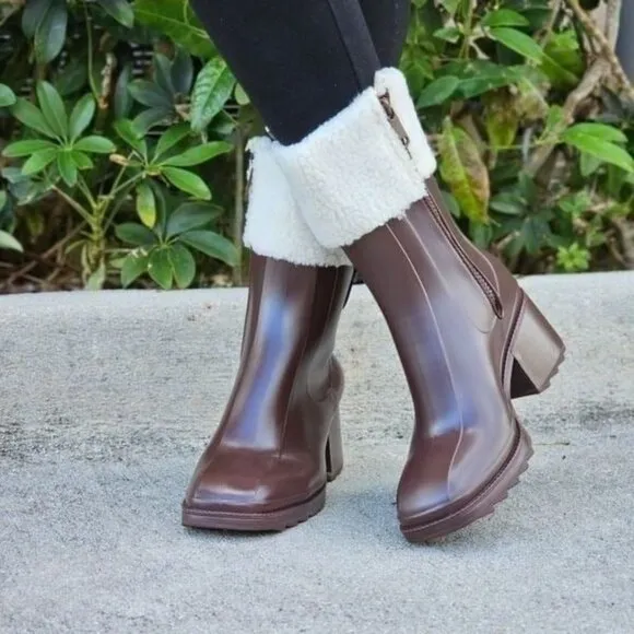 Women's Chunky Block Heel Ankle Boots Brown Color