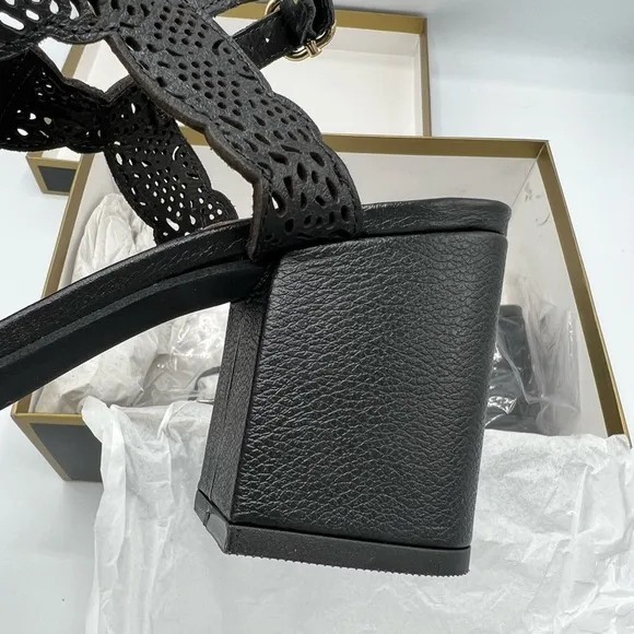 Womens lace leather sandals, size 9M, New with Box