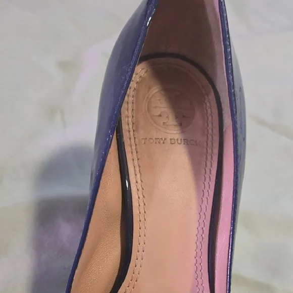 Women's Size 6.5 Tory Burch Maritime Patent Leather Bow Pumps