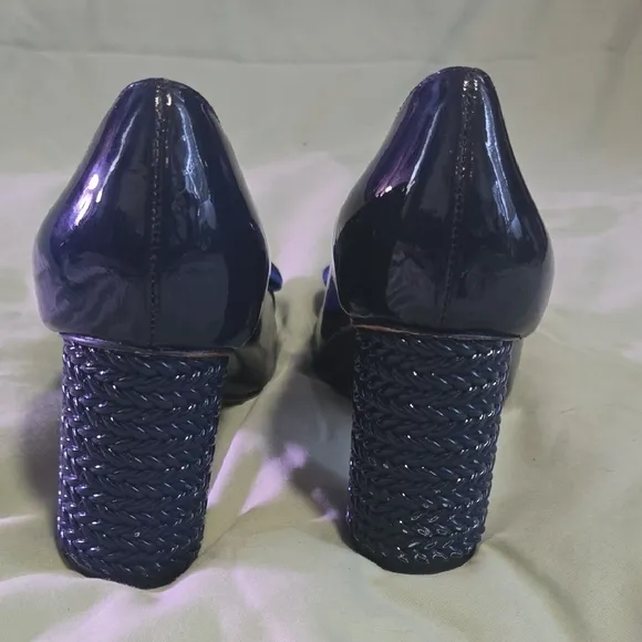 Women's Size 6.5 Tory Burch Maritime Patent Leather Bow Pumps