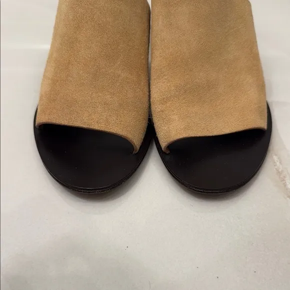 Women's Tan Slide Sandals