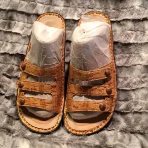Womens ALEGRIA Sandals