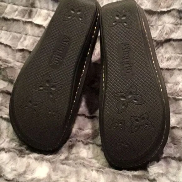 Womens ALEGRIA Sandals