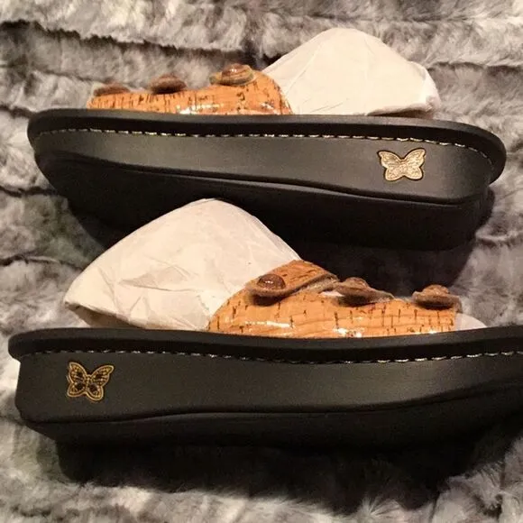 Womens ALEGRIA Sandals