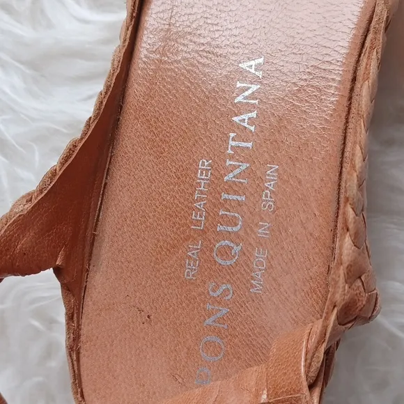 Woven  wedge sandals