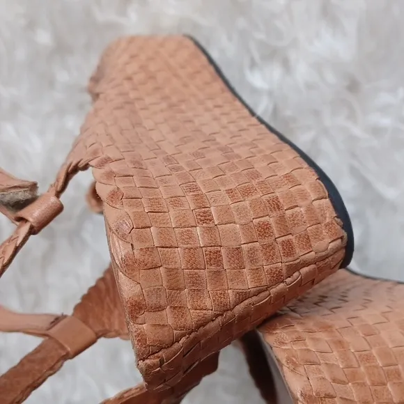 Woven  wedge sandals
