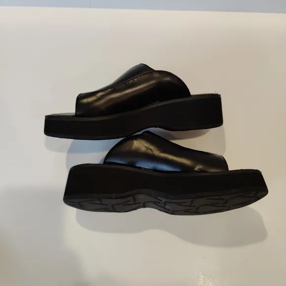 Y2K Simple Black Leather Platform shoes