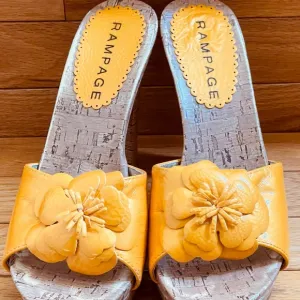 Yellow Cute Fun Sandals Block Heel  Size: 10M