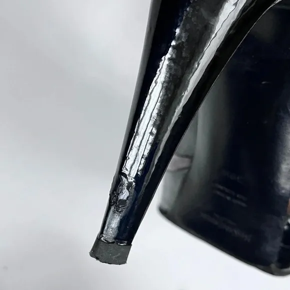 YSL Black Patent Leather Platform Pumps Women’s Heels Size 39.5 US 9.5