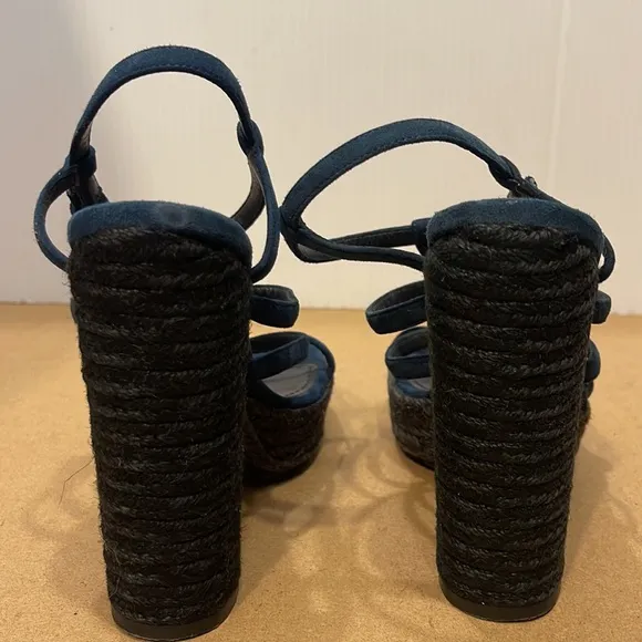 YSL Heel