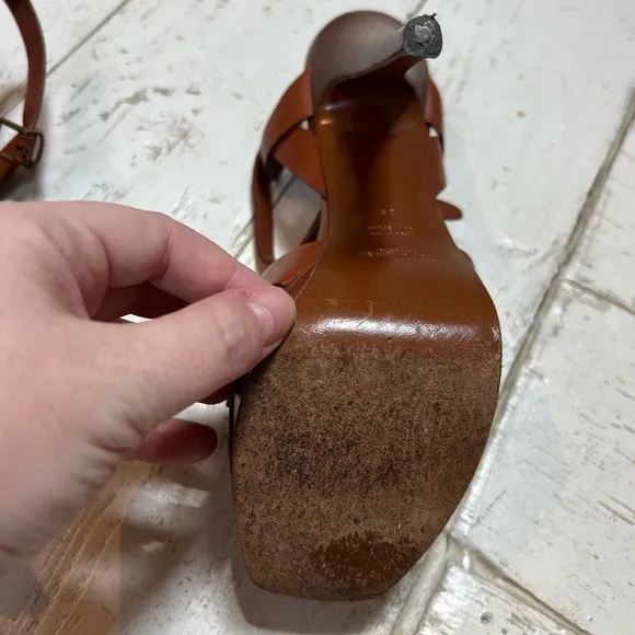 Yves Saint Lauren Leather Platform Sandal, excellent condition!