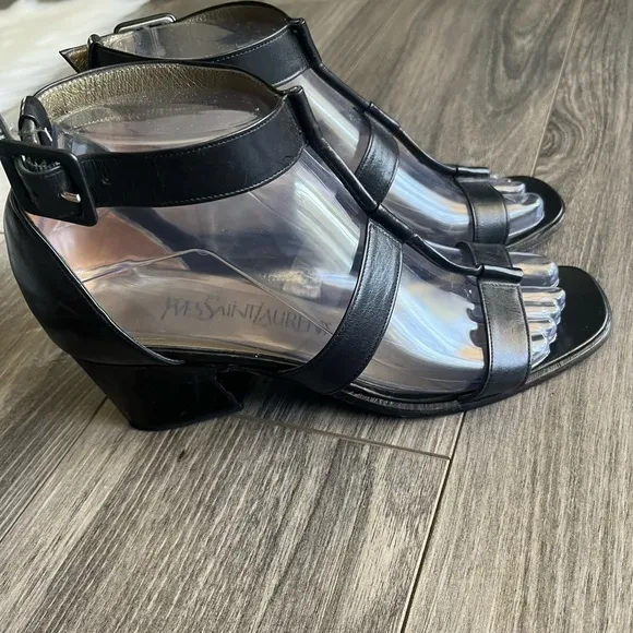 Yves Saint Laurent Italy YSL Black leather Strappy Sandals strappy block heel 7