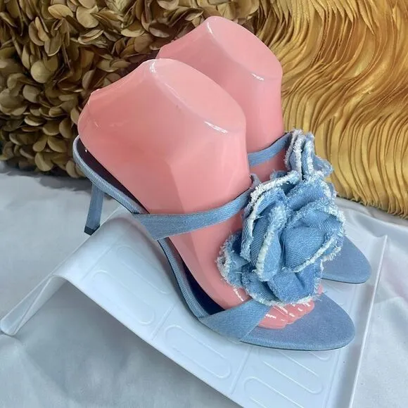 (Z) ZARA HIGH HEEL SANDALS IN DENIM WITH FLOWERS, size 8‎