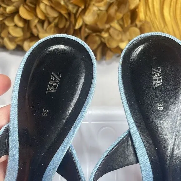 (Z) ZARA HIGH HEEL SANDALS IN DENIM WITH FLOWERS, size 8‎