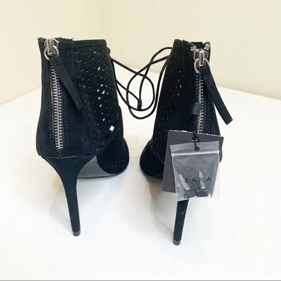 Zara black hollow cut out perforated Roman lace up high heel sandals Size 10 NWT