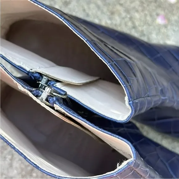 ZARA Blue Embossed Animal Print Leather Point Toe Zipper Stiletto Size 38 / 7.5