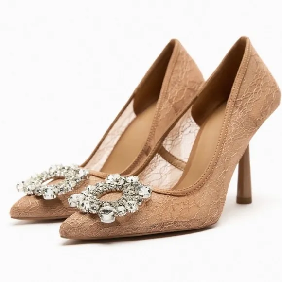 Zara lace high heeled shoes beige size 8.5