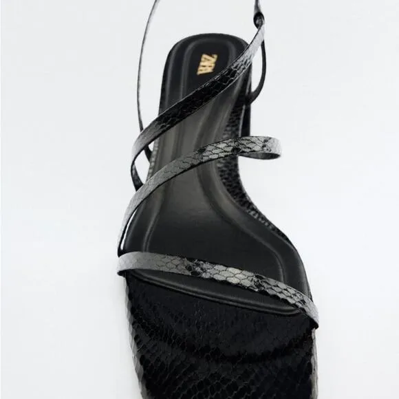 ZARA MID HEIGHT BLOCK HEEL SANDALSBLACK