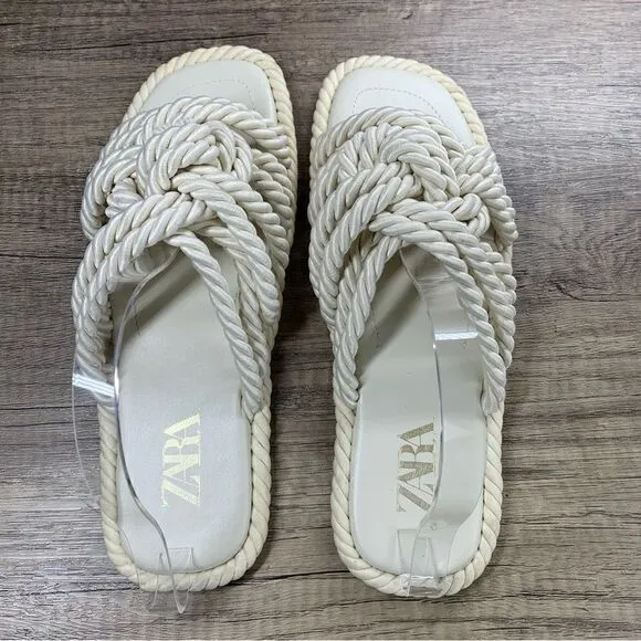 Zara~Women’s~Low Heel Knotted Sandals Ecru~Size  EU 42/US 11